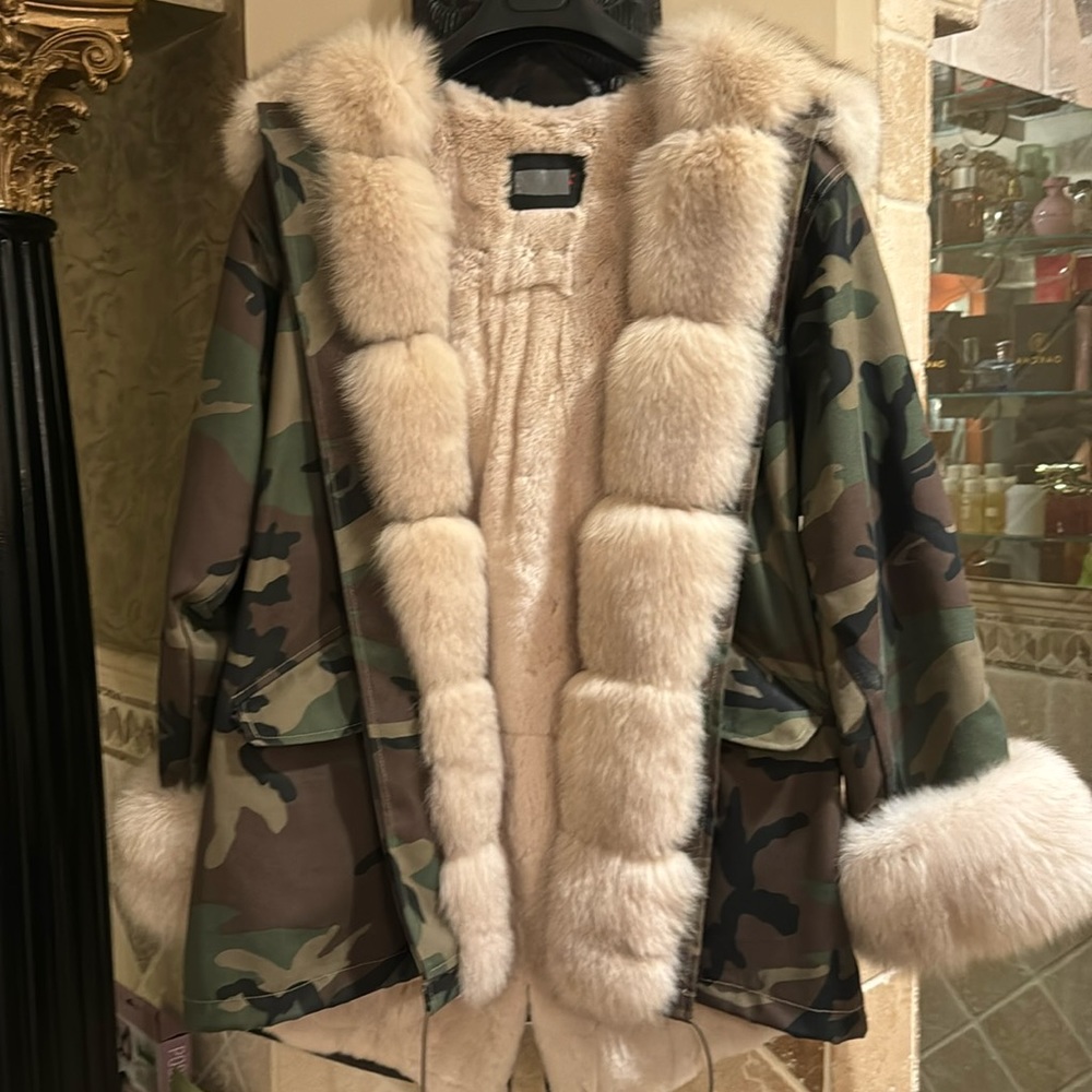 White Winter Fox  AUTHENTIC REAL FUR”